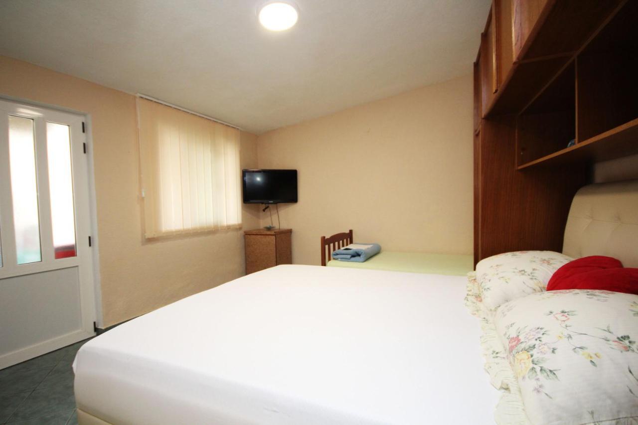 Apartman Gabriel Подгора Екстериор снимка
